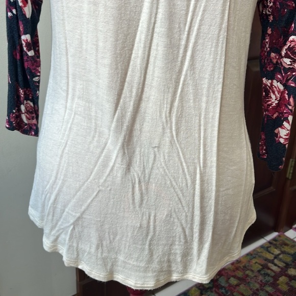 Eyeshadow, top 3/4 contrast Raglan sleeves scoop neck Cream navy red size S - Picture 6 of 9